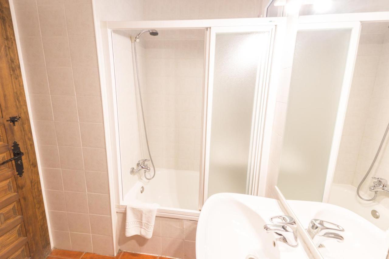Apartamentos Rurales El Colvillo Трільйо Екстер'єр фото